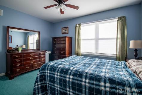 54 7th Street Monroe NJ 08831