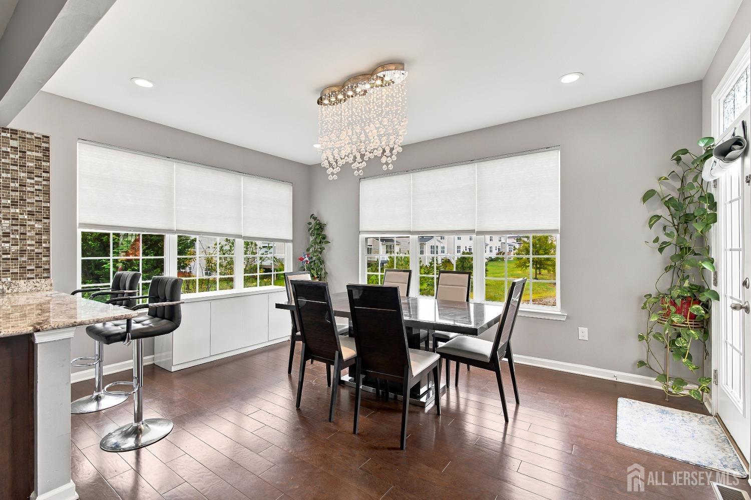 31 Saratoga Lane Monroe NJ 08831