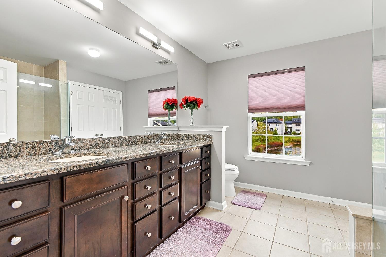 31 Saratoga Lane Monroe NJ 08831