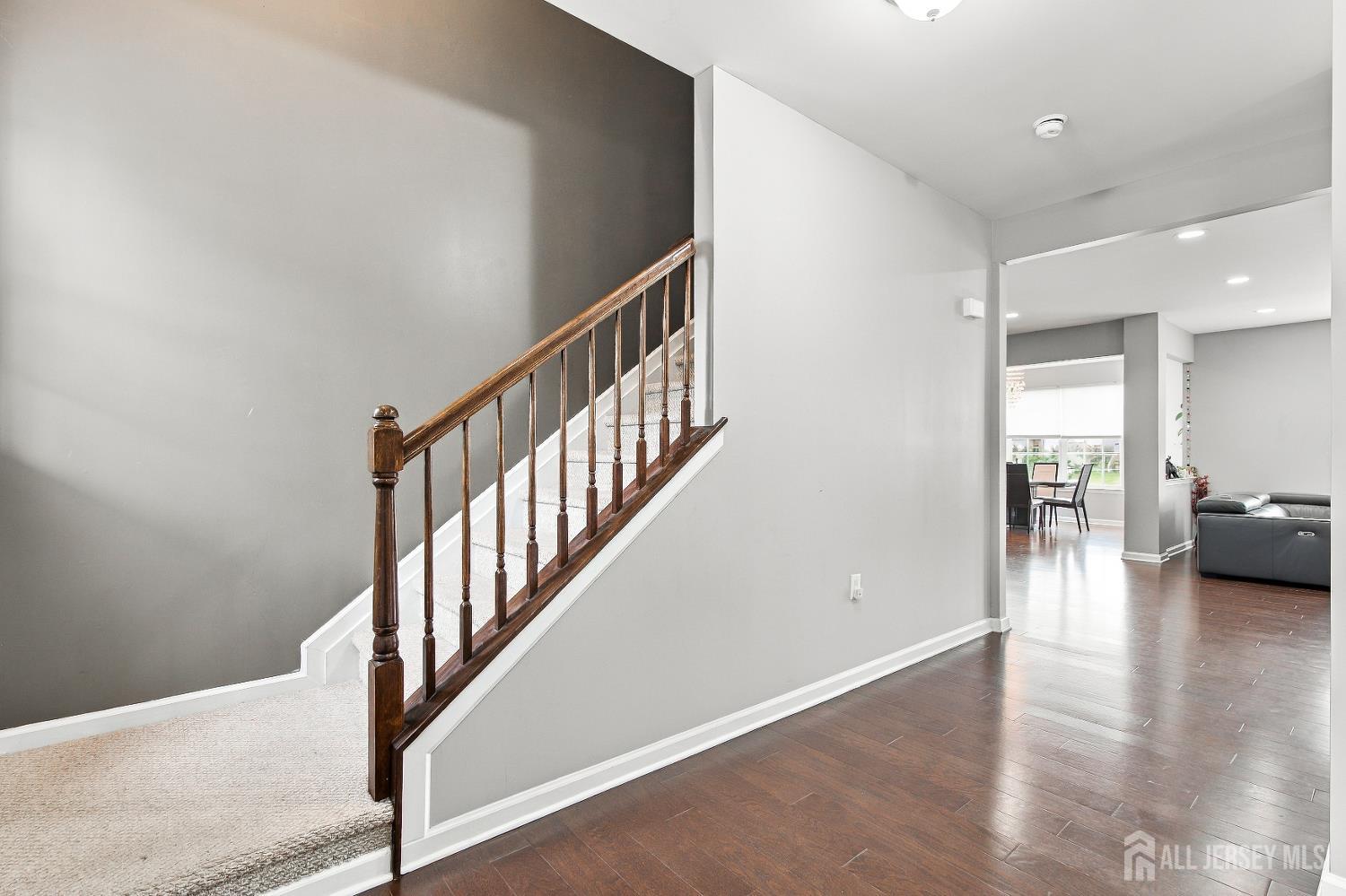31 Saratoga Lane Monroe NJ 08831