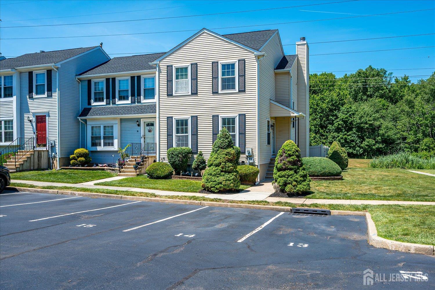 15 Gwizdak Court Sayreville NJ 08872