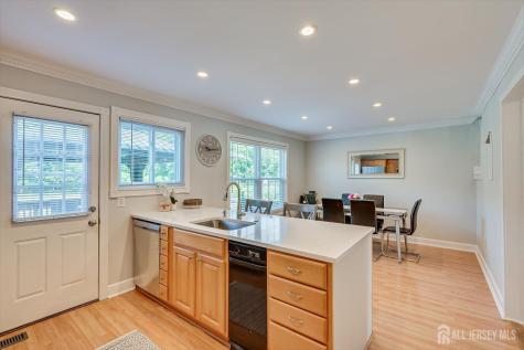 15 Gwizdak Court Sayreville NJ 08872