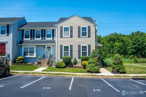 15 Gwizdak Court Sayreville NJ 08872
