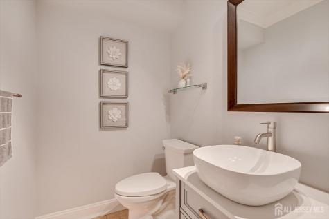 15 Gwizdak Court Sayreville NJ 08872