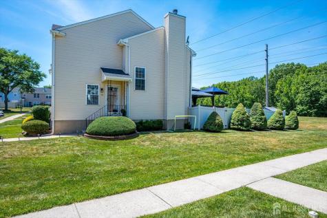 15 Gwizdak Court Sayreville NJ 08872