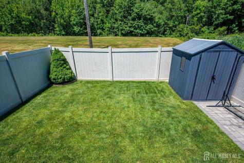 15 Gwizdak Court Sayreville NJ 08872