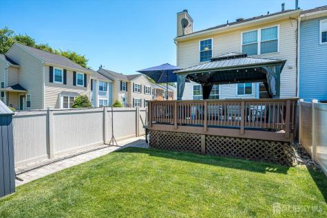 15 Gwizdak Court Sayreville NJ 08872