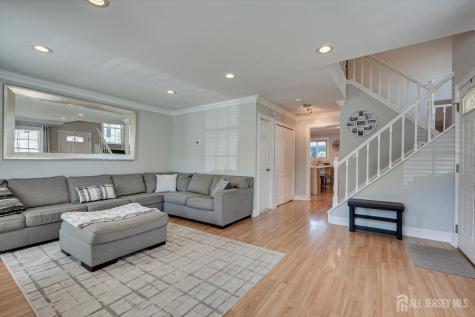 15 Gwizdak Court Sayreville NJ 08872