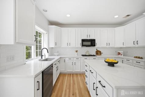 51 Hartlander Street East Brunswick NJ 08816
