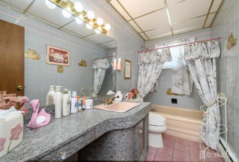 127 Hagaman Street Carteret NJ 07008
