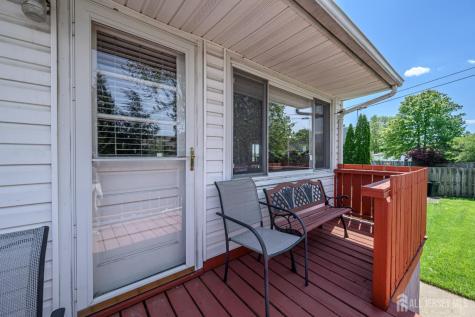 127 Hagaman Street Carteret NJ 07008