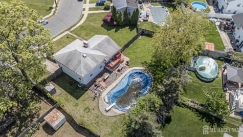 127 Hagaman Street Carteret NJ 07008