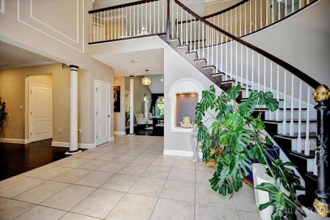 3 Greenwich Court South Brunswick NJ 08902