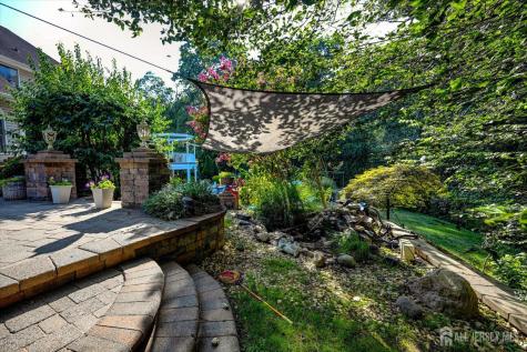 3 Greenwich Court South Brunswick NJ 08902