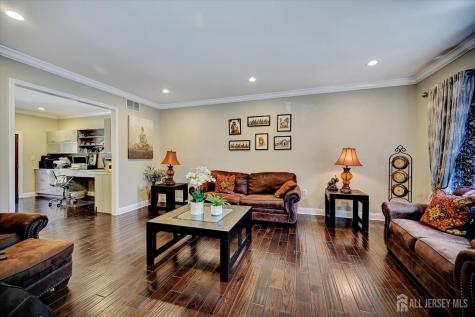 3 Greenwich Court South Brunswick NJ 08902