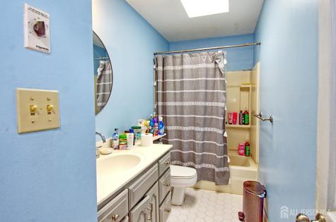 8 Hope Valley Drive East Windsor NJ 08512