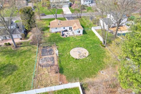 8 Hope Valley Drive East Windsor NJ 08512