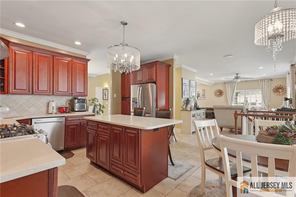 32 Franklin Street Piscataway NJ 08854