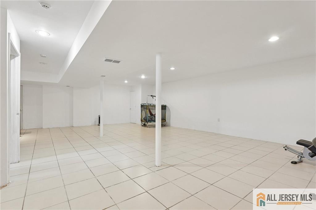32 Franklin Street Piscataway NJ 08854