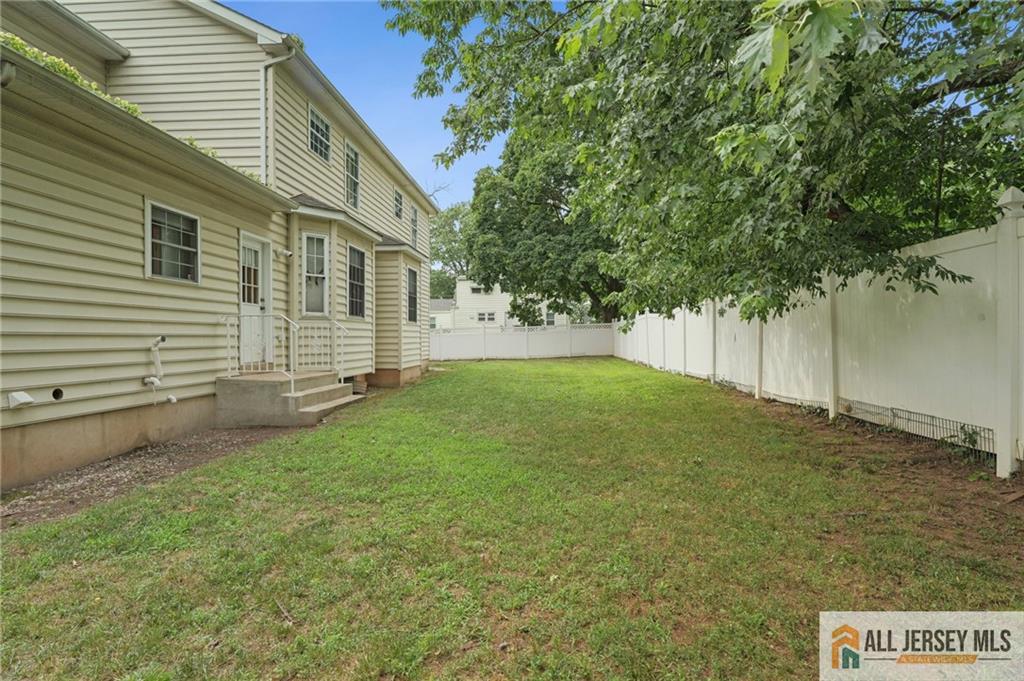 32 Franklin Street Piscataway NJ 08854