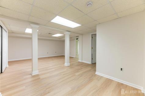 975 Inman Avenue Edison NJ 08820