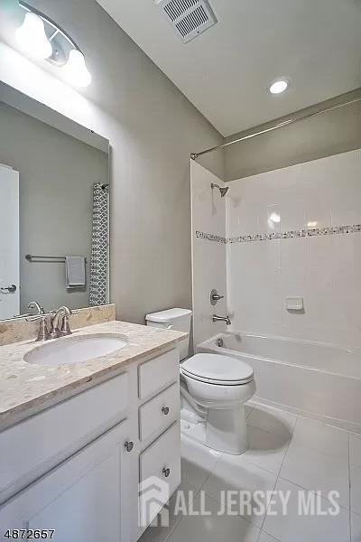 101 Bayside Court South Amboy NJ 08879