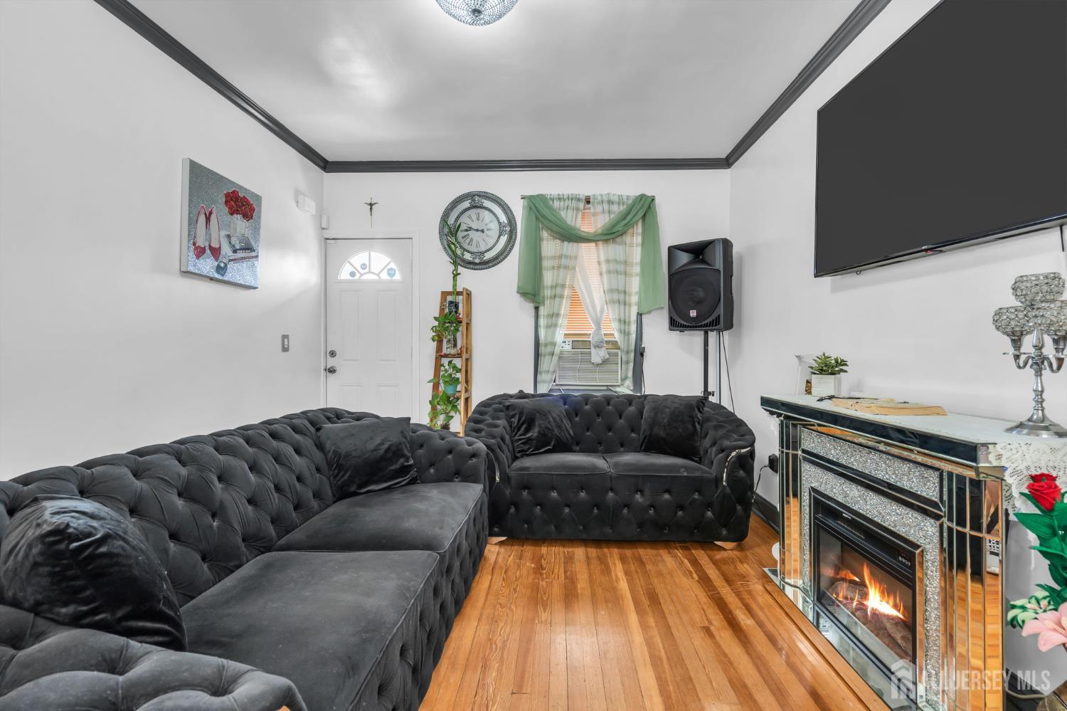 865 Birch Street Perth Amboy NJ 08861