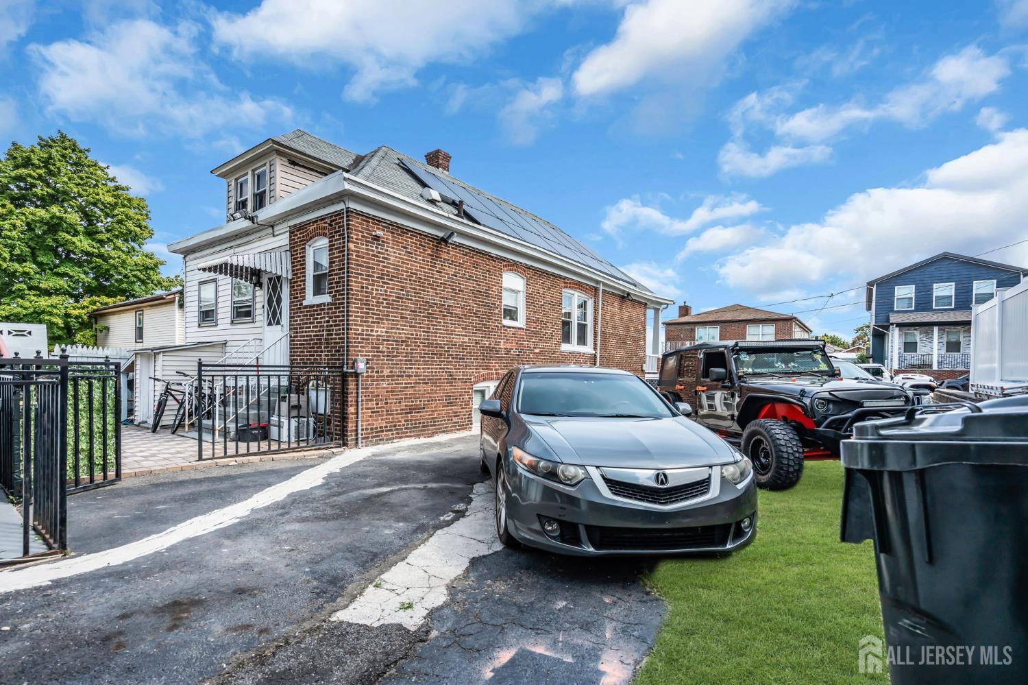865 Birch Street Perth Amboy NJ 08861
