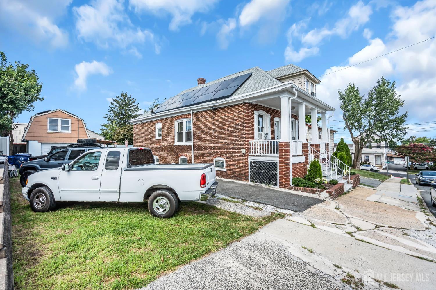 865 Birch Street Perth Amboy NJ 08861