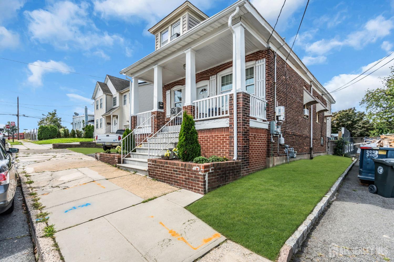 865 Birch Street Perth Amboy NJ 08861