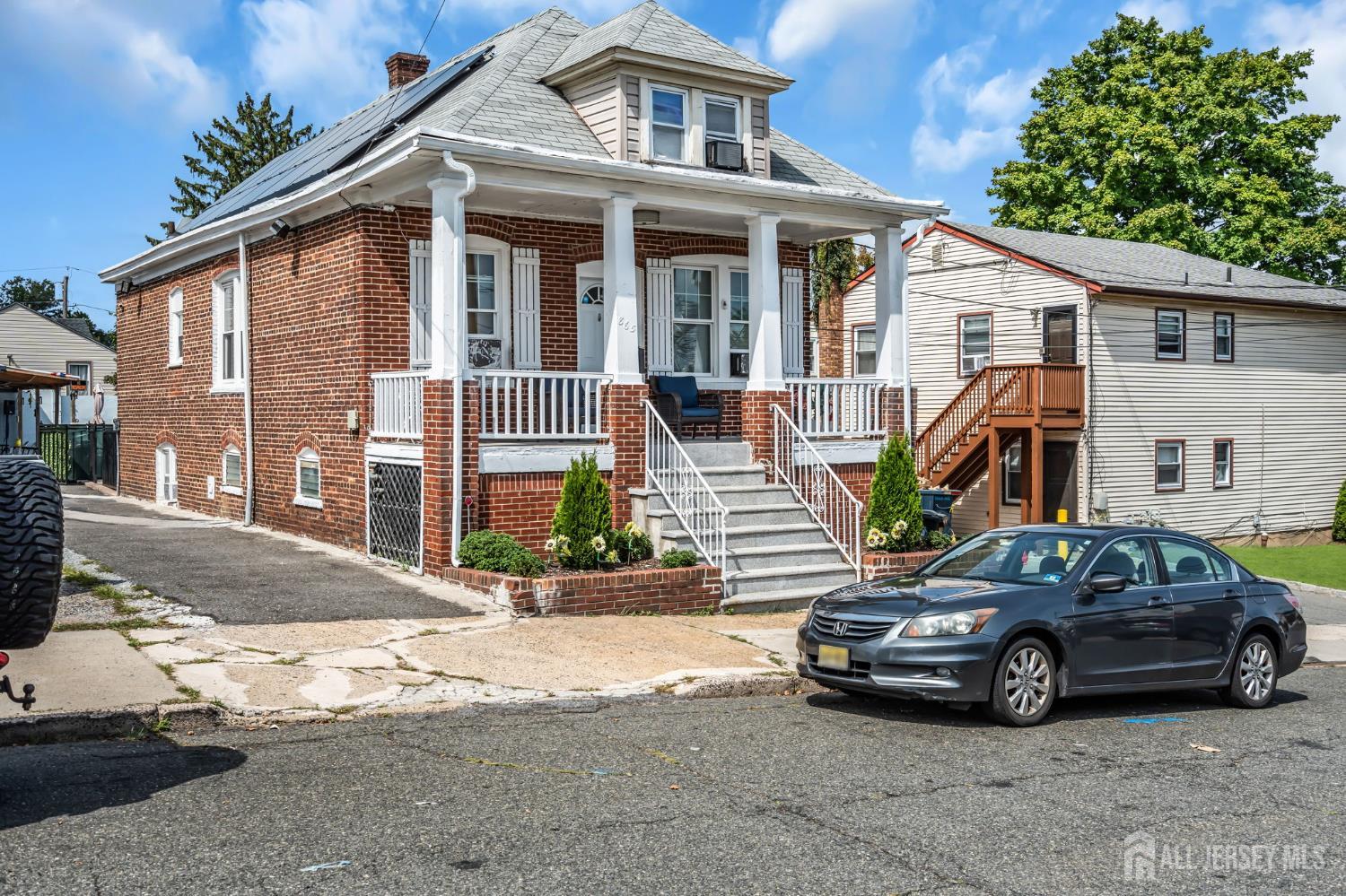 865 Birch Street Perth Amboy NJ 08861