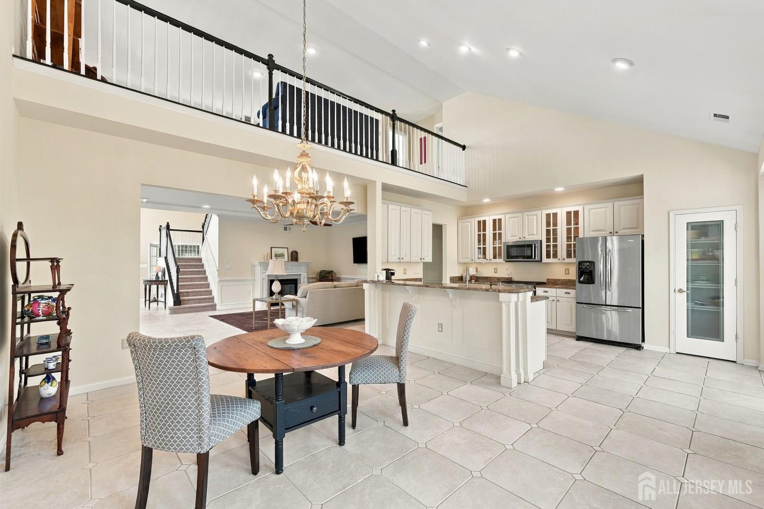 12 Powderhorn Way Allentown NJ 08501