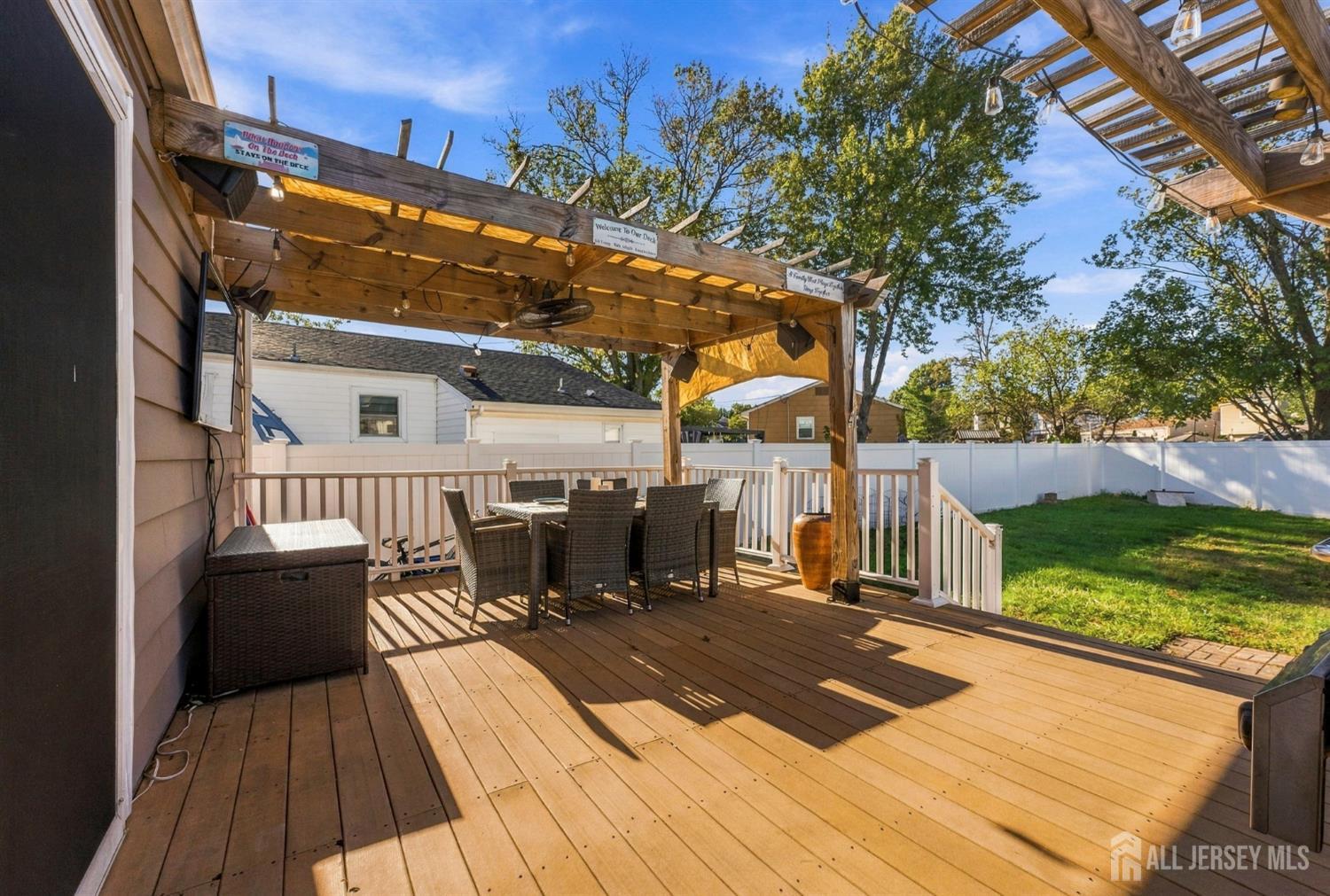 27 Harrison Avenue Carteret NJ 07008