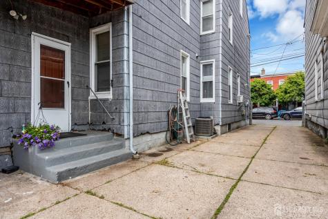 661 2nd Street Trenton NJ 08611