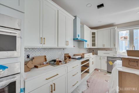 54 Nevsky Street Edison NJ 08820