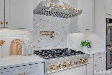 54 Nevsky Street Edison NJ 08820