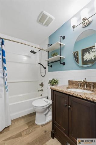 21 Cherry Bend Drive Howell NJ 07731