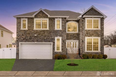 2 Maddie Court Colonia NJ 07067