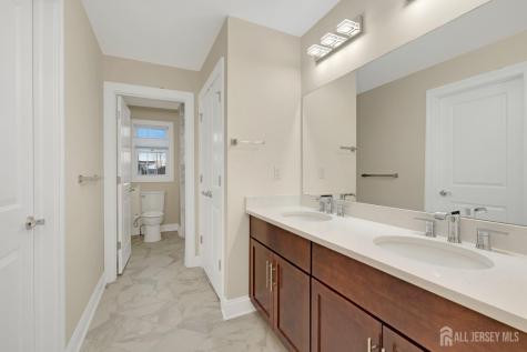 2 Maddie Court Colonia NJ 07067