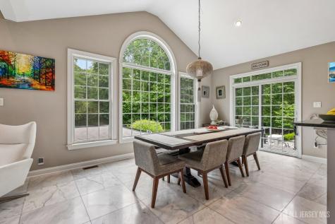 5 Northwind Court Monroe NJ 08831