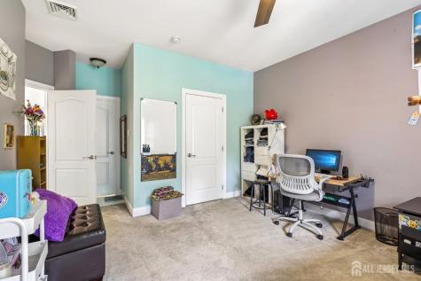 5 Northwind Court Monroe NJ 08831