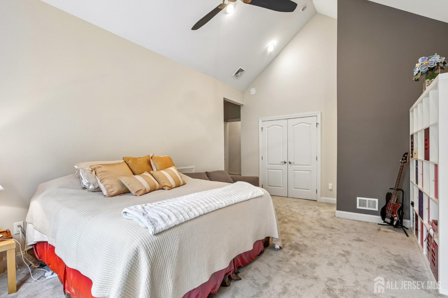 5 Northwind Court Monroe NJ 08831