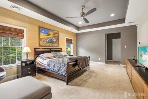5 Northwind Court Monroe NJ 08831
