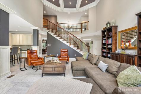 5 Northwind Court Monroe NJ 08831