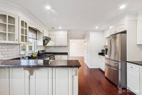 2 Tiby Place South Brunswick NJ 08852