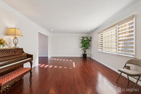 2 Tiby Place South Brunswick NJ 08852