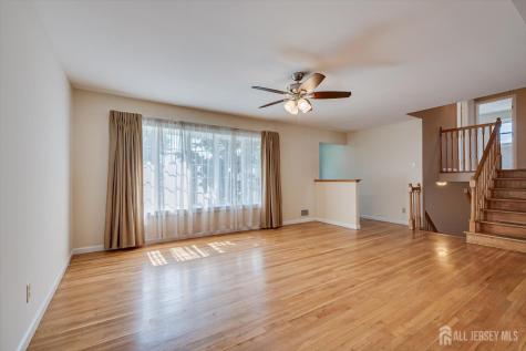12 Dixon Drive Woodbridge Proper NJ 07095
