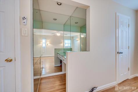12 Dixon Drive Woodbridge Proper NJ 07095