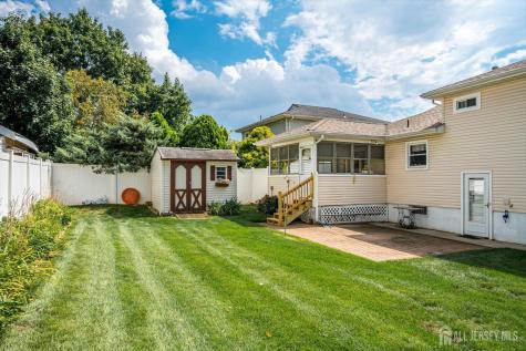 12 Dixon Drive Woodbridge Proper NJ 07095