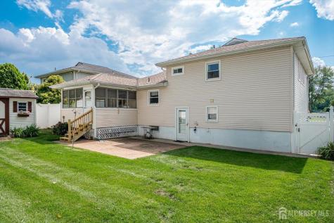12 Dixon Drive Woodbridge Proper NJ 07095